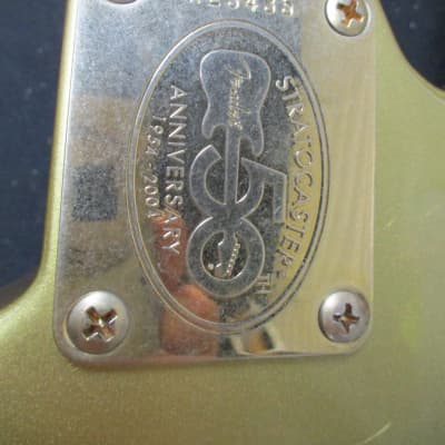 Fender Custom Shop 50th Anniversary 65 Stratocaster in Gold Metallic Relic 2004 image 20