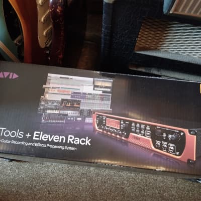 Avid Eleven Rack Guitar Multi-Effects Processor and Pro