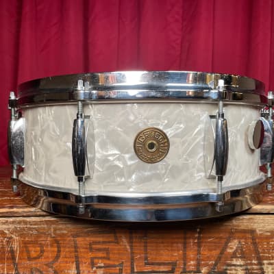 s Gretsch No.  5.5x Snare Drum White Marine Pearl Round