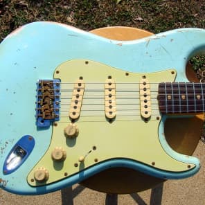 Fender 1962 Relic Strat 2010 Sonic Blue image 2