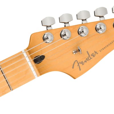 Mint Fender Player Plus Stratocaster Maple Fingerboard 3-Color Sunburst image 5