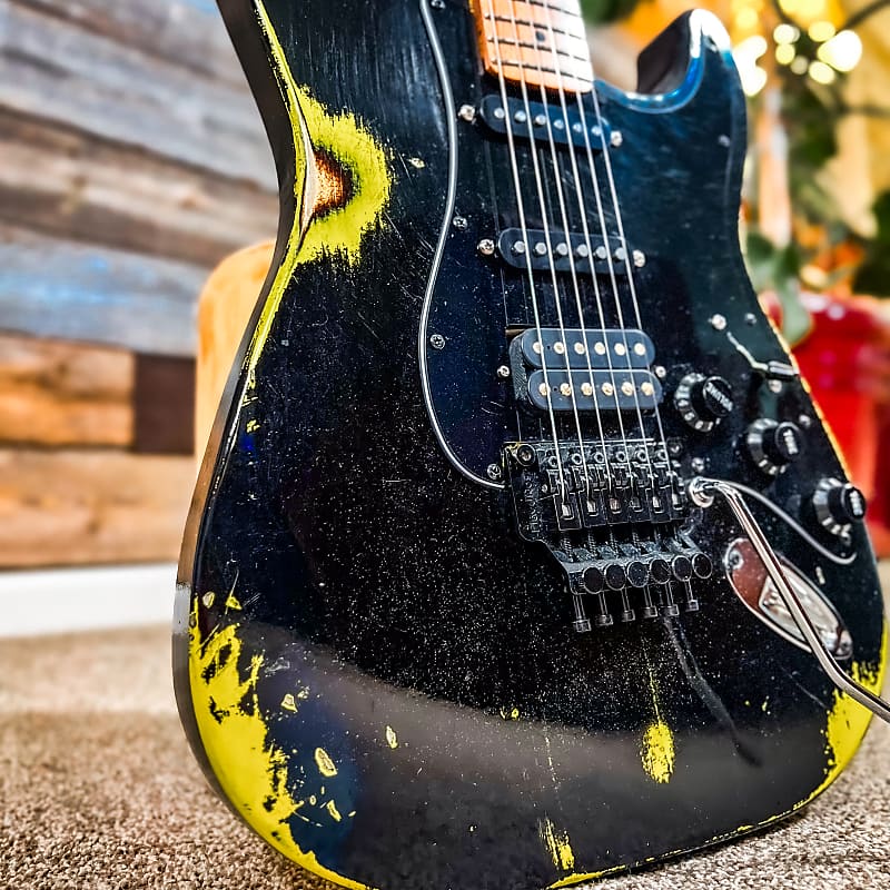 Guitars with outlet original floyd rose