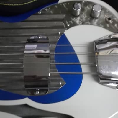 Partscaster Bass Bass 4 String Custom w/ F-Hole 2016 Blue/Cream 2-tone image 9