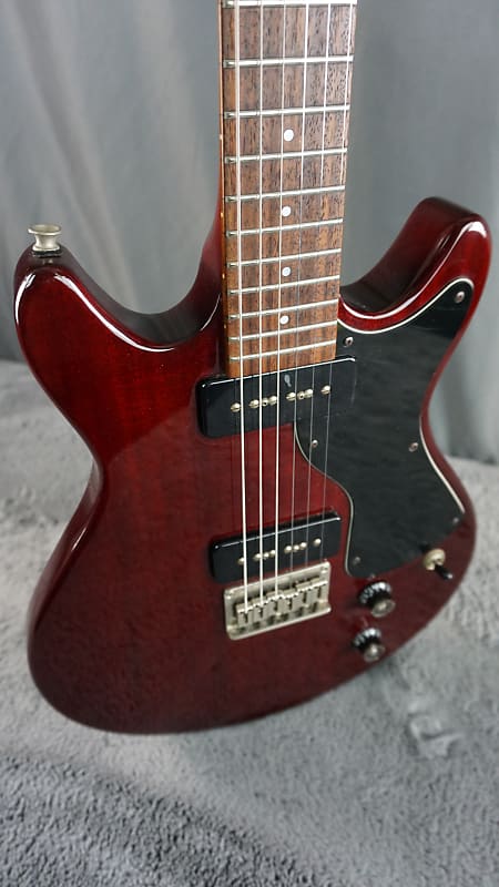 Yamaha SG-RR Standard - Maroon Electric Guitar