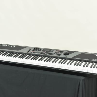 Kurzweil PC1X 88-Note Weighted Keyboard (NO POWER SUPPLY) CG00ZMK