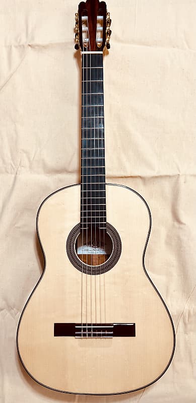 Darren Hippner Torres Classical Guitar #1081 2021 natural - gloss image 1