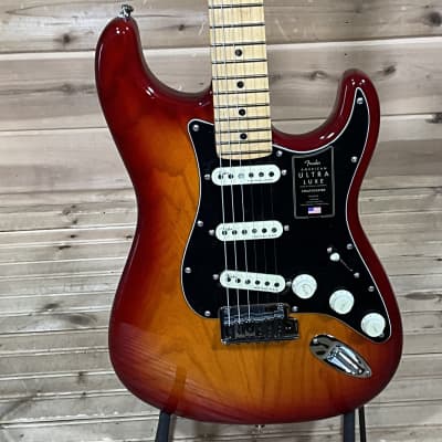 Fender American Ultra Luxe Stratocaster Electric Guitar USED - 2 Color -  Huber Breese Music