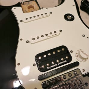 Fender Fishman Triple Play Stratocaster body Midi Controller image 4