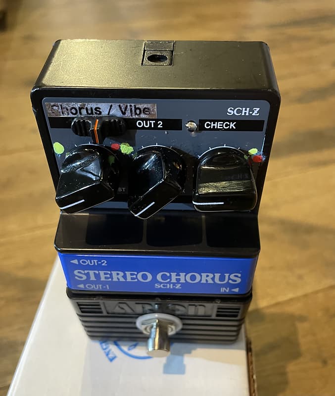 ギター ARION STEREO CHORUS SCH-Z E.W.S mod E.W.S. Arion SCH-Z Chorus/Vibe Mod - YouTube