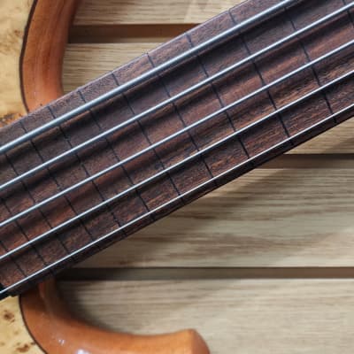 MTD Z5 Fretless Bass - Natural image 6