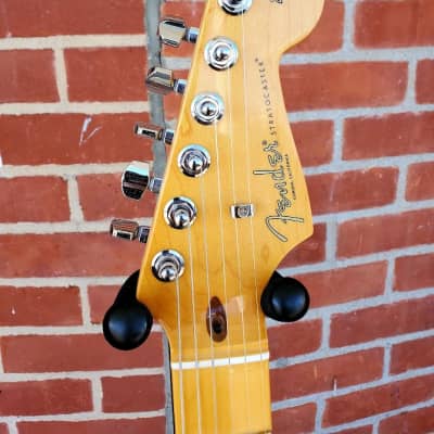Fender American Professional II Stratocaster with Maple Fretboar Miami Blue image 3