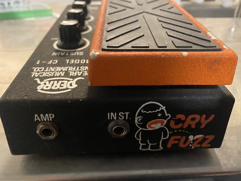 Pearl CF-1 Cry Fuzz 70s Orange/black with original | Reverb