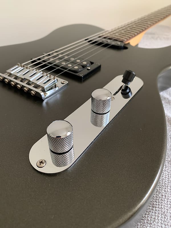 Squier Standard Special Edition Squier by Fender HS