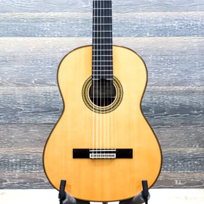 Yamaha GC42S GC Series Handcrafted Line Solid Spruce Top Classical Guitar w/Bag for sale