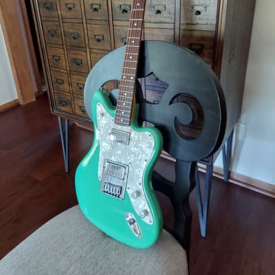FERNANDES DECADE SERIES electric guitars