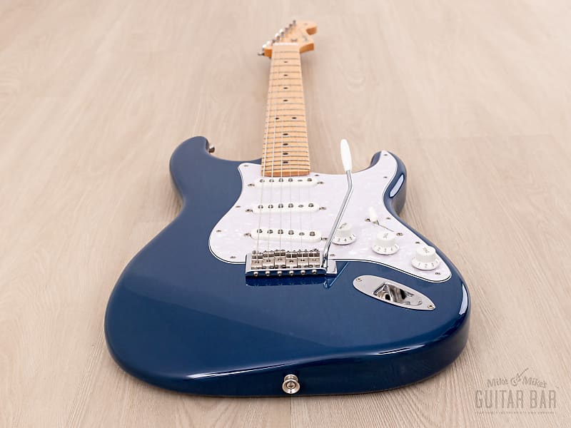 2021 Fender Hybrid II Stratocaster Indigo Trans, 50s-Spec w