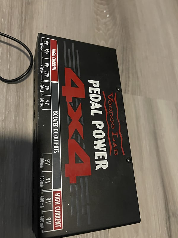 Voodoo Lab Pedal Power 4X4