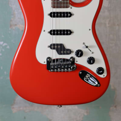 Mint G&L Custom Shop Legacy SSZ Electric Guitar 2024 - Fullerton Red image 15