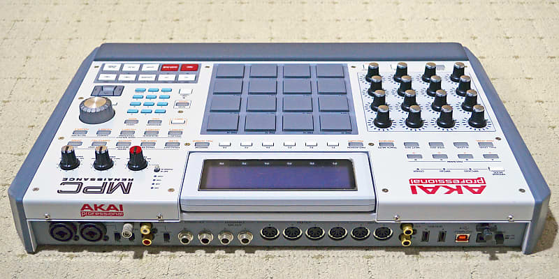 Akai MPC Renaissance Groove Production Studio