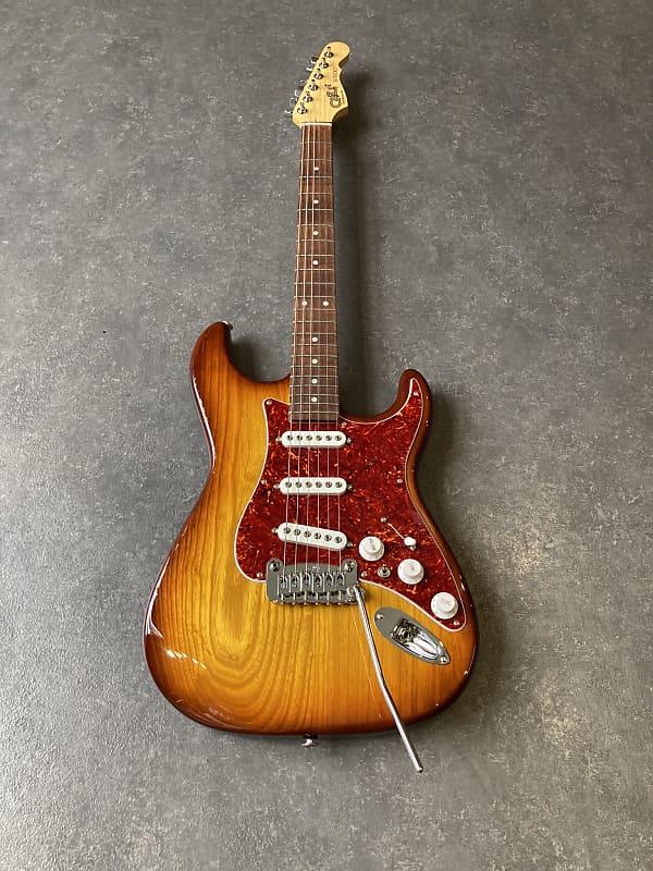 Fullerton Deluxe S•500 | G&L Musical Instruments