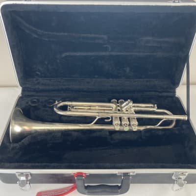 ホルトン Holton トランペット T-101 Symphony 改造品 HOLTON ホルトン トランペット T101 ライトウエイトモデル 楽器
