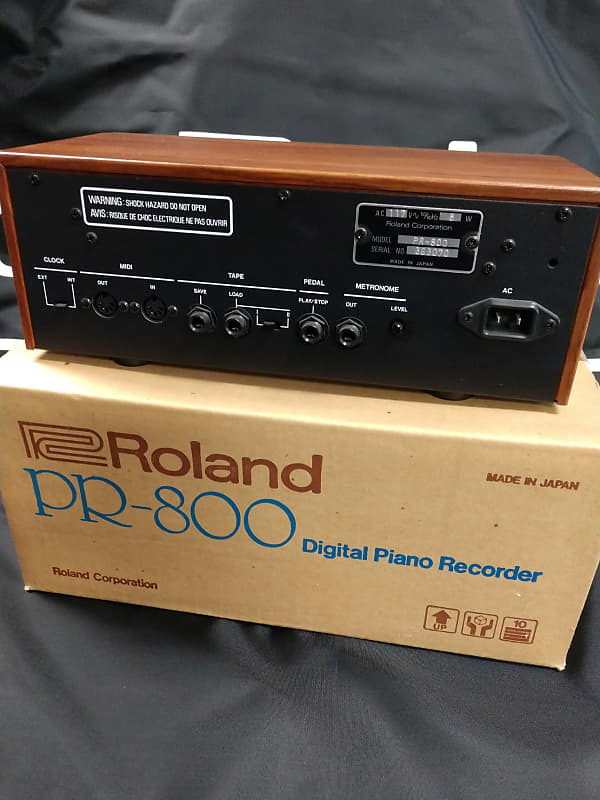 Roland PR-800 Digital Piano Recorder 1984 Wood Grain