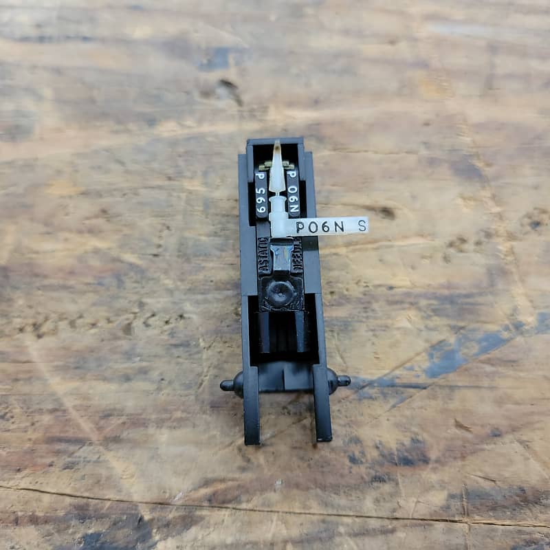 Astatic 695d  phono Cartridge  			