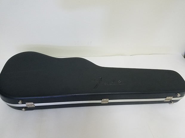 Fender chainsaw store guitar case