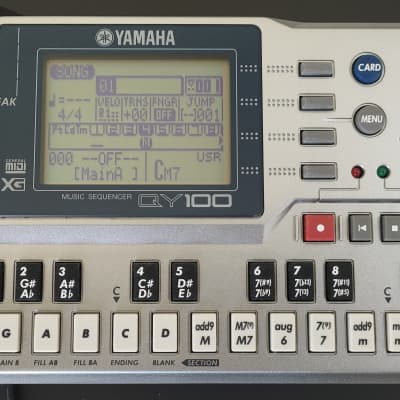 Yamaha QY100 Sequencer 1996 - 2002 - Silver