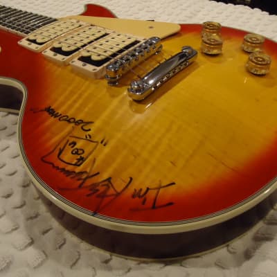 ULTRARARE,ONE-Of-A-KIND"SIGNED"Gibson Ace Frehley KISS Les Paul Cherry Sunburst Guitar,ClosetClassic image 10