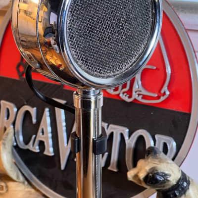 Rare Vintage 1940's PHILCO Dynamic Microphone, Chromed, working, w/desk stand! image 10