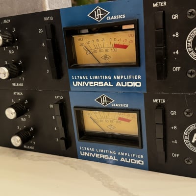 Pair of Universal Audio 1176AE Anniversary Edition Limiter 2009 - Black / Blue Stripe image 2