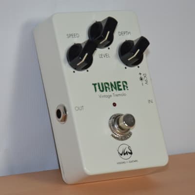 50% OFF DEAL! VGS Turner Vintage Tremolo Pedal*finest quality*true bypass*new old stock*was 79,-€* for sale