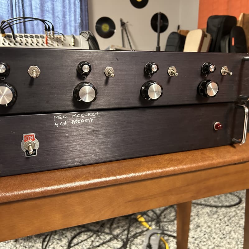 ZAR E-60R Amplificatore da 60 watt con reverbero per chitarra elettrica -  Usato - Banco Degli Strumenti - Compra e vendi Strumenti Musicali