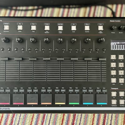 Isla Instruments S2400 - User review - Gearspace