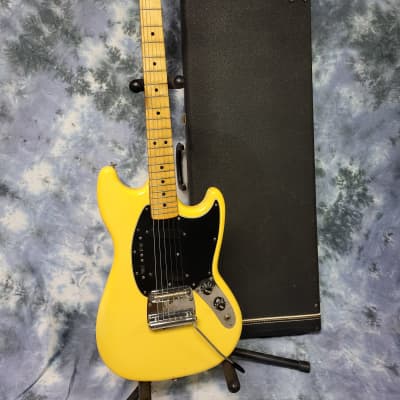 Video Demo Vintage 1977 Fender Mustang USA Pro Setup Original Fender Hard Shell Case image 1