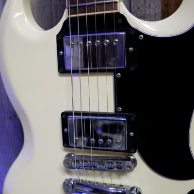 Gibson SG Standard 2013 - Classic White with Hard Case image 11