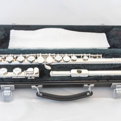 【ケース付き】YAMAHA ヤマハ フルート YFL-221 本体 YAMAHA Student Flute YFL-221 Case Nickel Silver Plated Japan