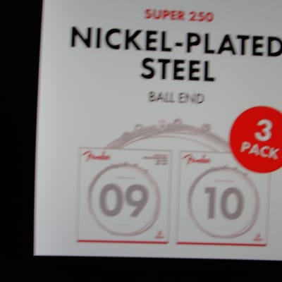 Fender 30 New Sets of Super 250's Ball End Guitar Strings  2022 Nickel Plated 09-42 New 30 Sets image 3