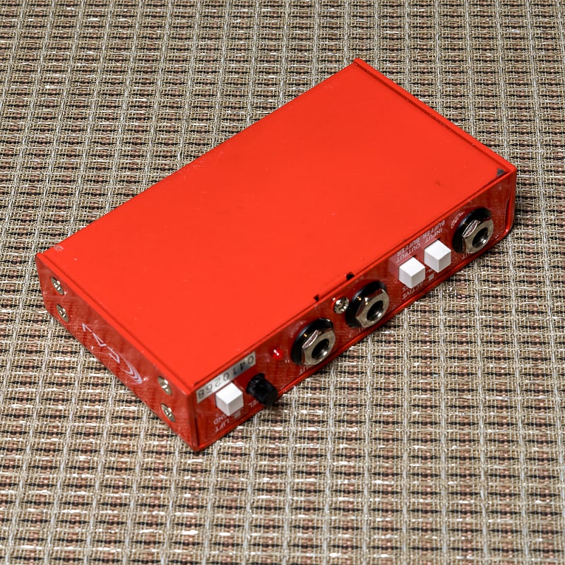 Custom Audio Japan In and Out Buffer Junction Box - Red