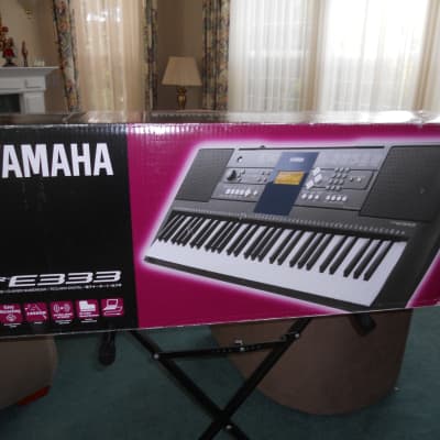 Yamaha PSR-E333 - 61 Key Portable Keyboard