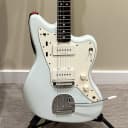 Squier by Fender Vintage Modified Jazzmaster, Rosewood Fingerboard, Sonic Blue w/bag (Pre-Owned)