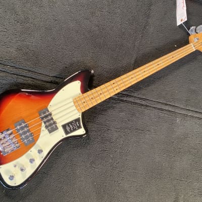 Fender Player Plus Active Meteora Bass 2022 3-Color Sunburst MX22024654 (9 lbs. 12.4 oz.) image 2