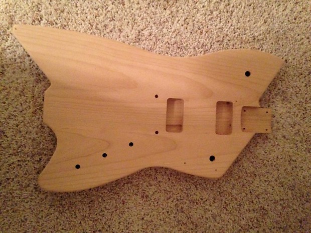 Billy bo guitar sale body