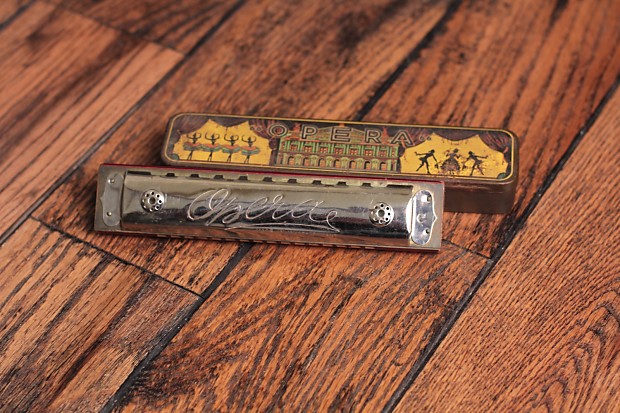 Opera Vintage Harmonica Harp with Tin in