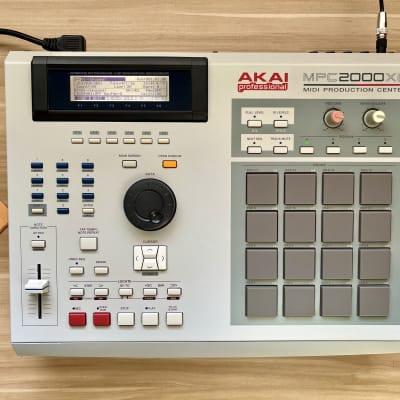 Akai MPC2000XL MIDI Production Center | Reverb