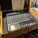 Behringer MX2004A. 8 Channel Mic/20 Channel Line Mixer