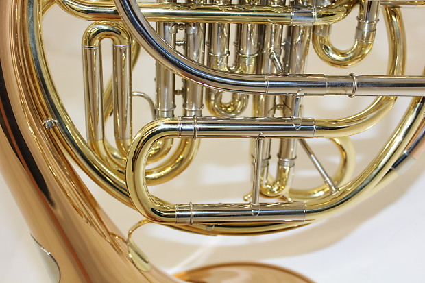 Holton soloist french horn on sale
