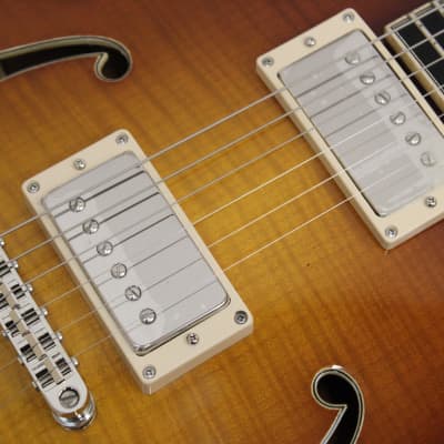 Eastman T185MX Thinline Archtop Electric Guitar, Goldburst image 7
