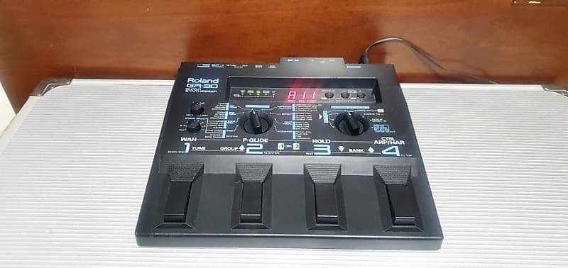 Roland GR-30